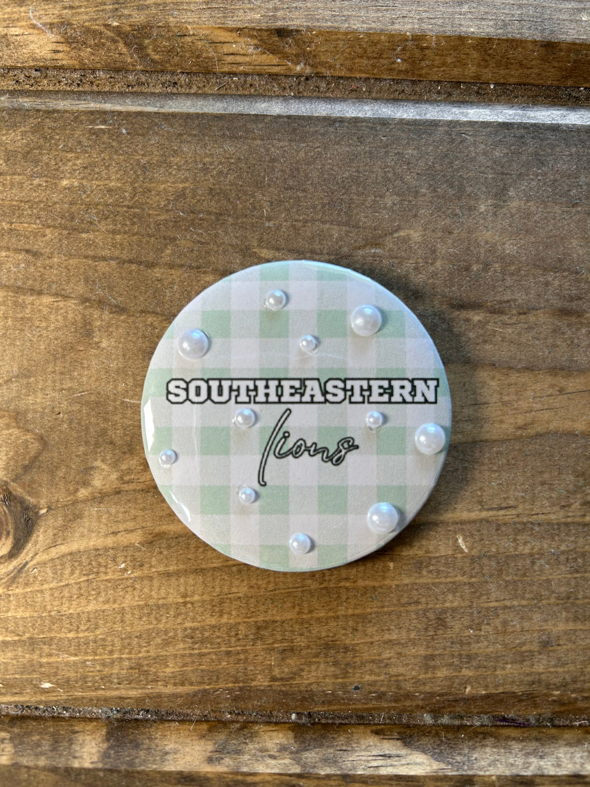 Southeastern Lions Pearl Button